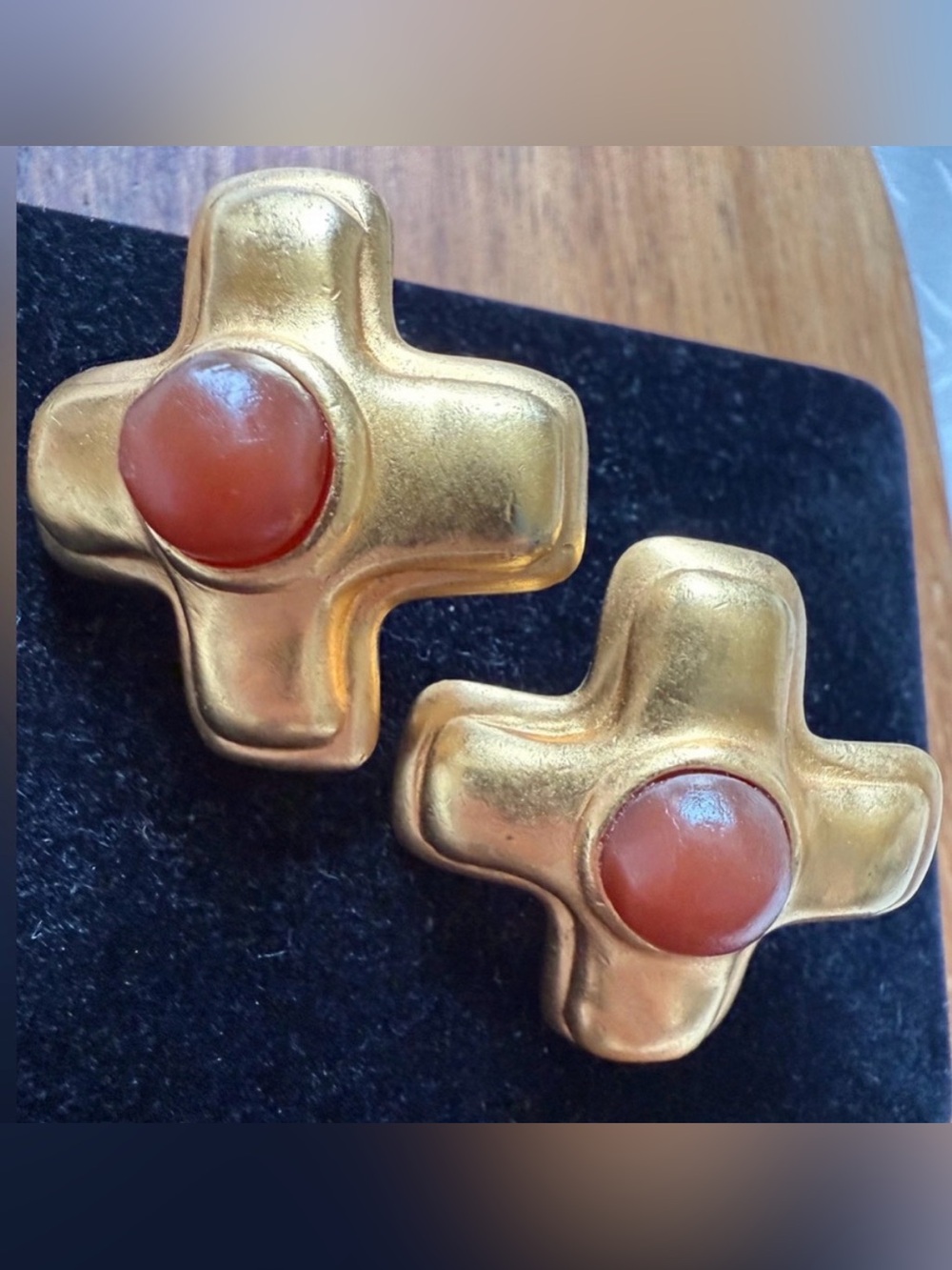 VTG Cross Chunky 80s 90s Gold Tone Cross-Shaped Pierced Statement Earrings